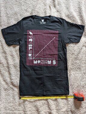 Threadless | Graphic Tee | Men | Size S